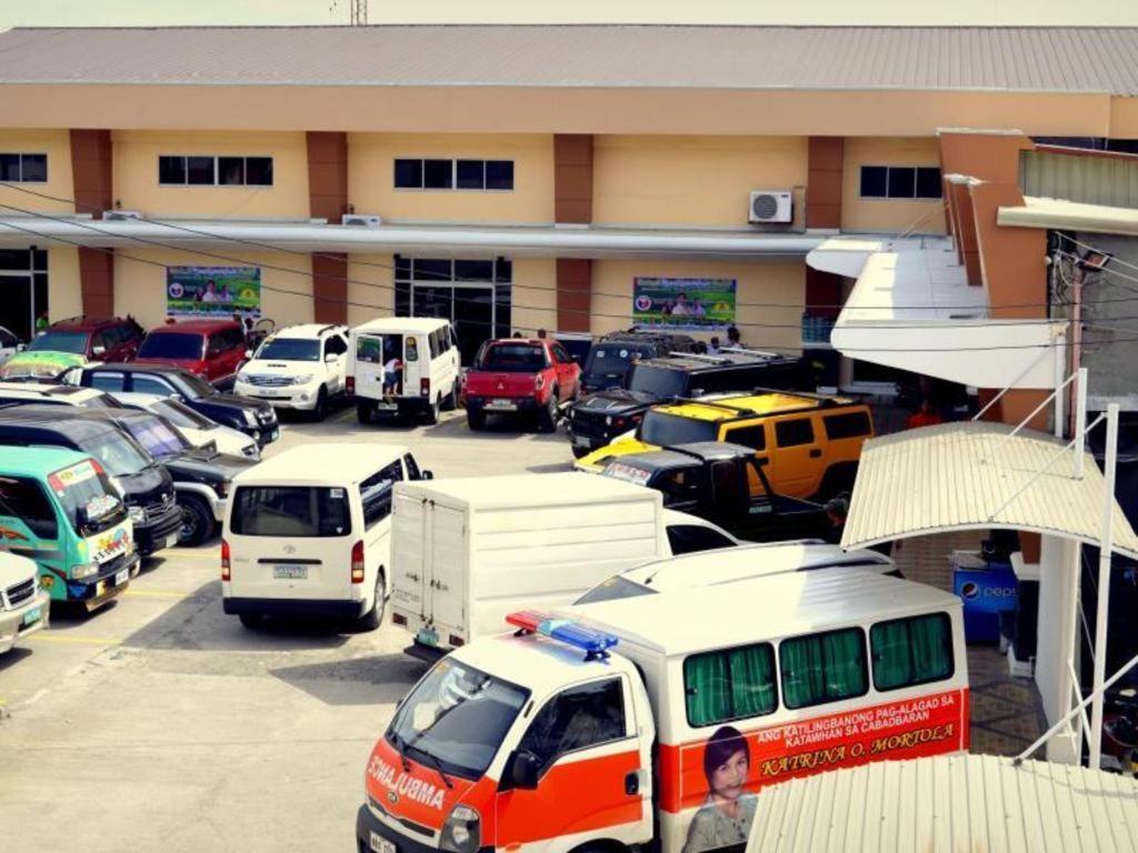 فندق ومركز مؤتمرات بيج دادي Butuan City المظهر الخارجي الصورة